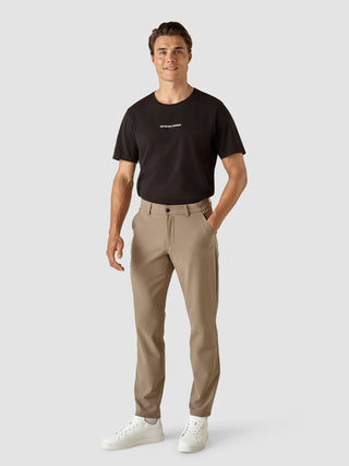 Essential Pants Regular Walnut