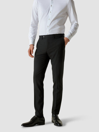 Essential Suit Black