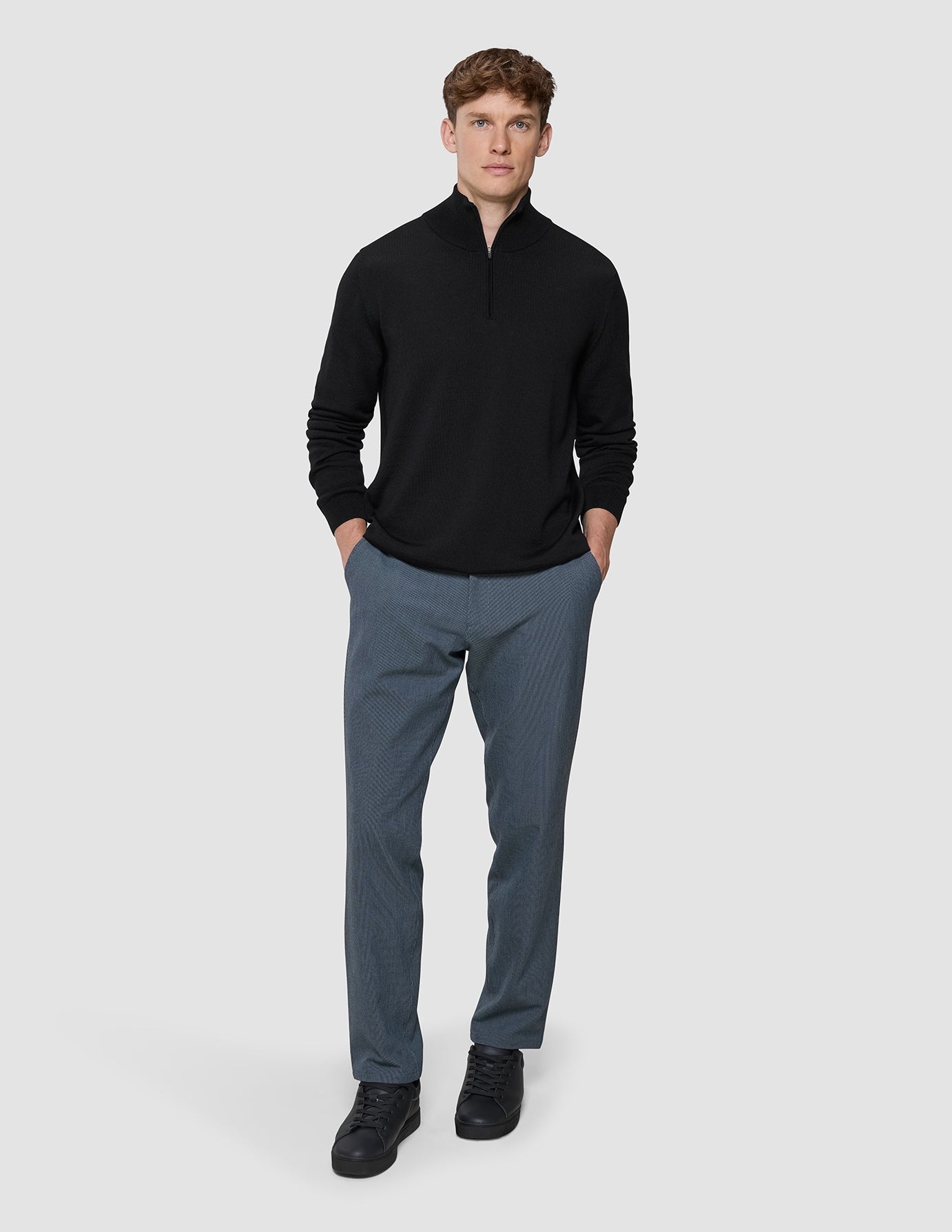 Seamless Premium Merino Knit Half Zip Black