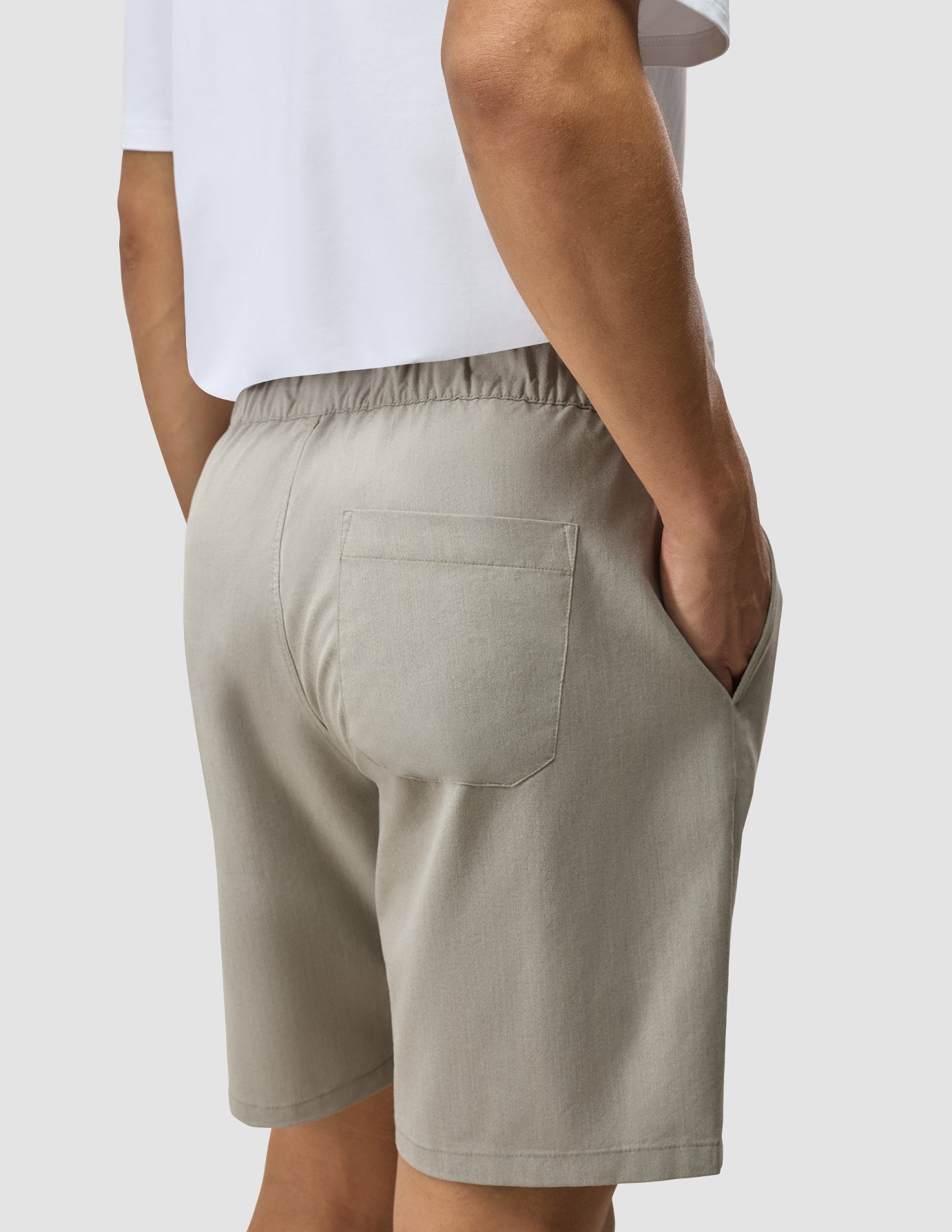 Tech Linen Elastic Shorts Raw Beige