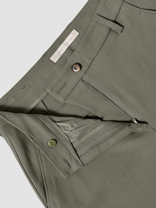 Essential Suit Straight Dark Olive