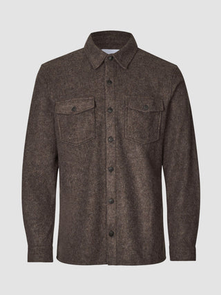 Double Layer Wool Overshirt Saddle Brown in a brown wool blend with a collar, long sleeves, and two buttoned chest pockets in a classic Scandinavian design.
