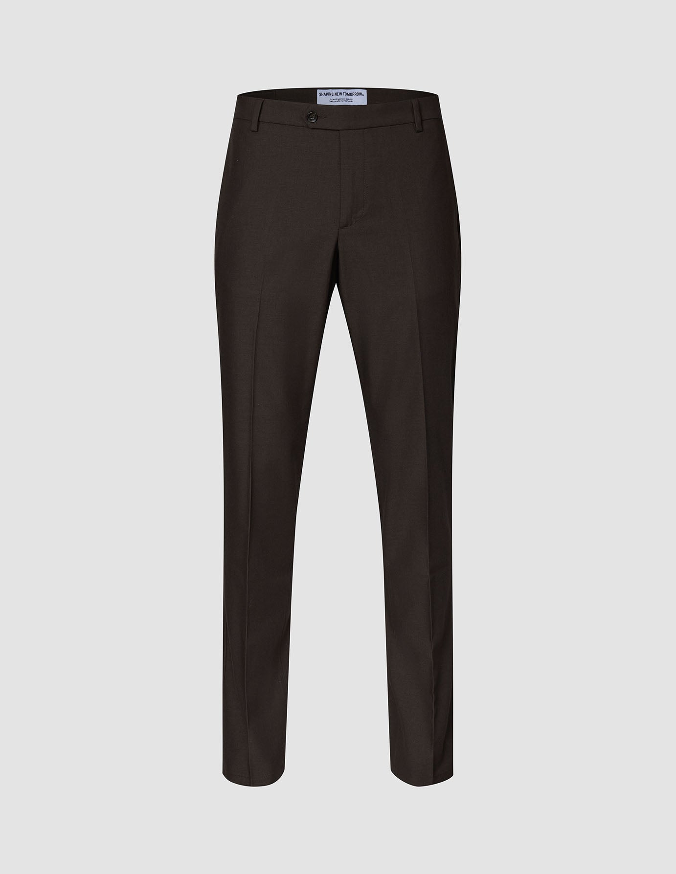 Motion Suit Pants Regular Cognac in dark brown, featuring a lightweight, breathable fabric, front creases, and a button closure.