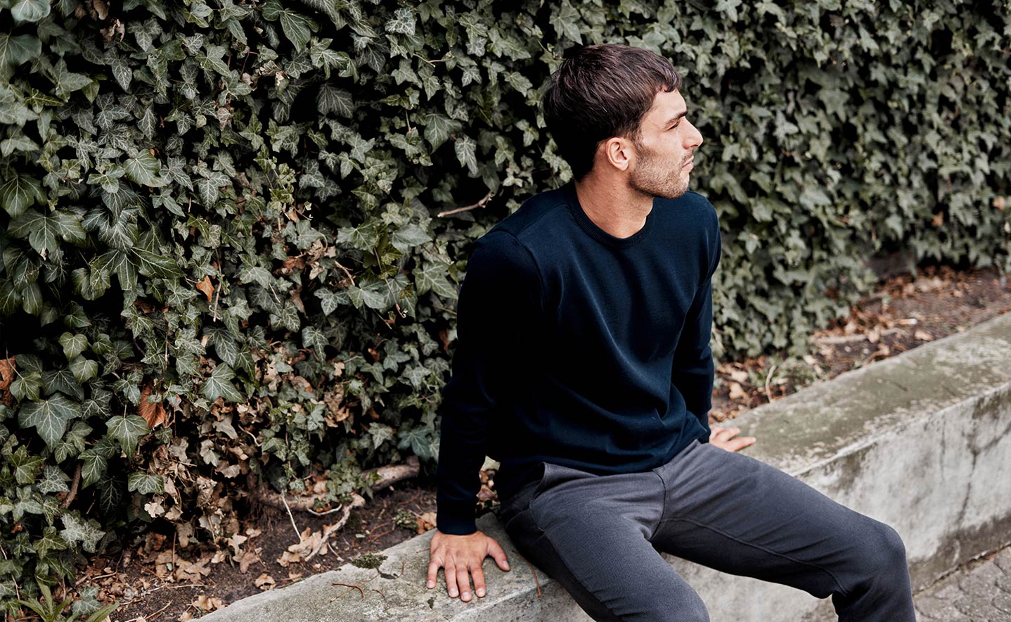 Sweatshirts & Hoodies