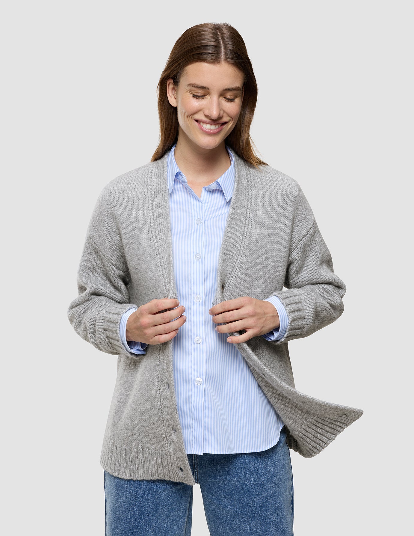 Women's Chunky Soft Wool Knit Cardigan Medium Grey Melange