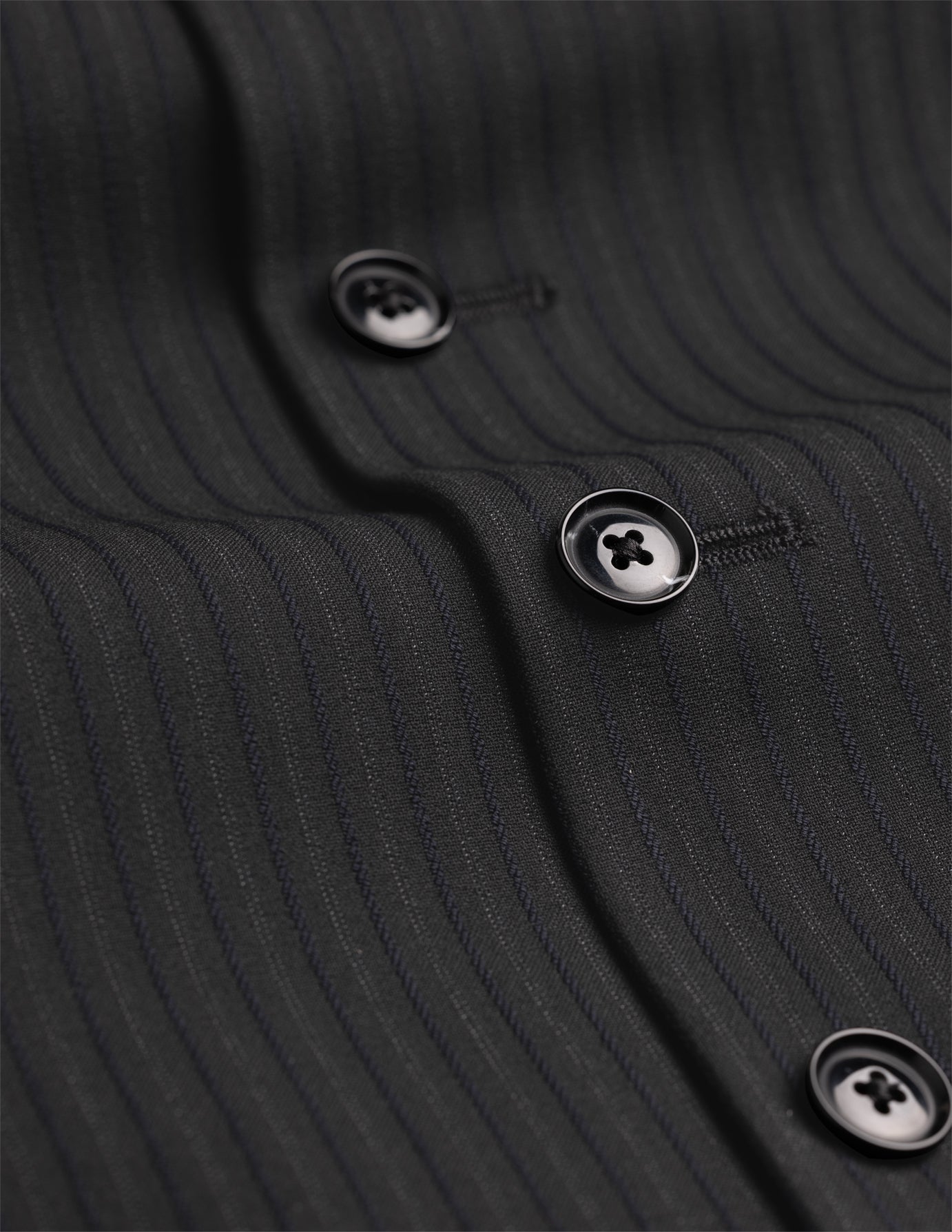 Essential Vest Asphalt Pinstripe