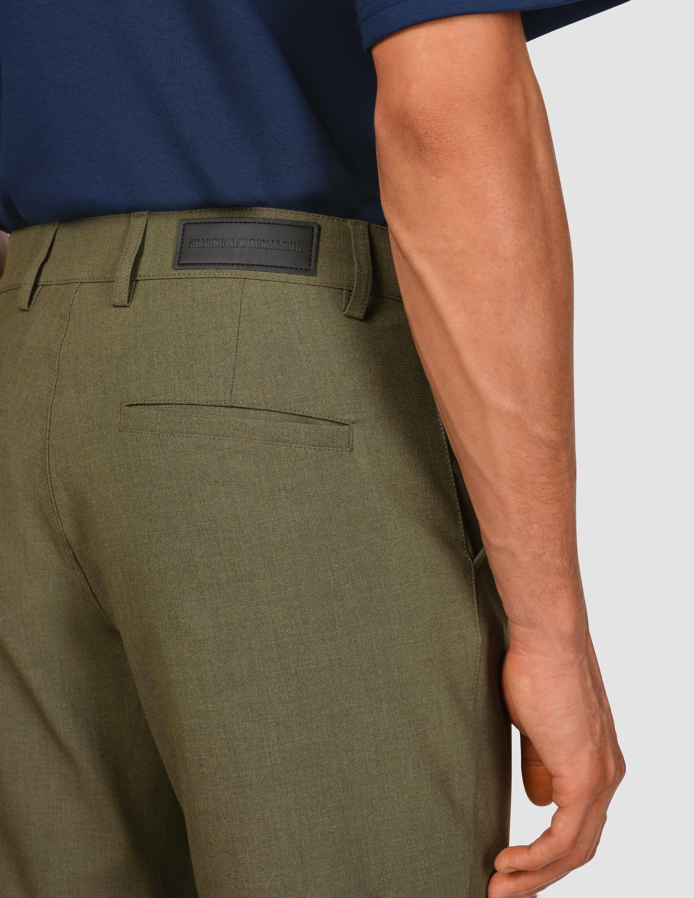 Essential Pants Regular Remote Green Melange
