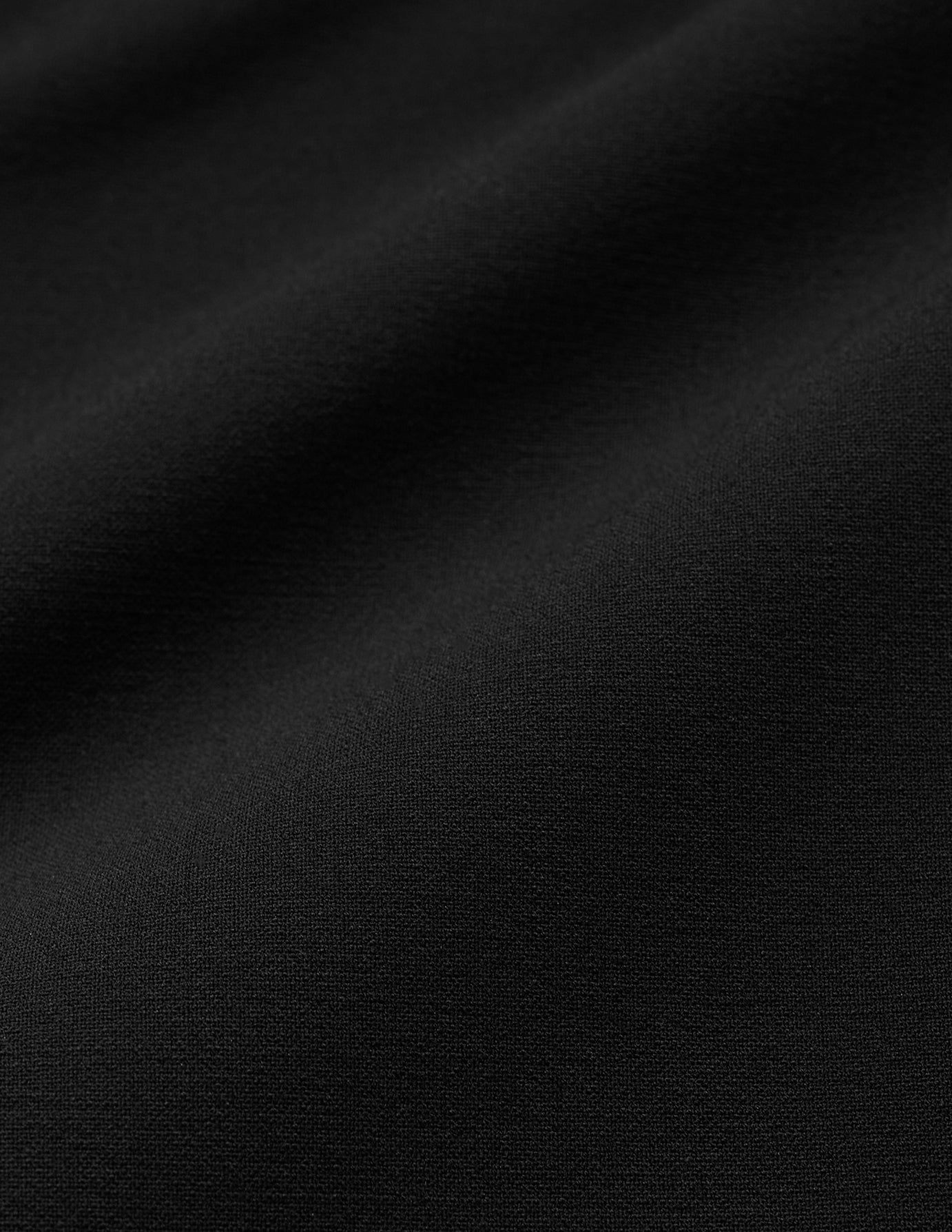 Essential Shorts Black