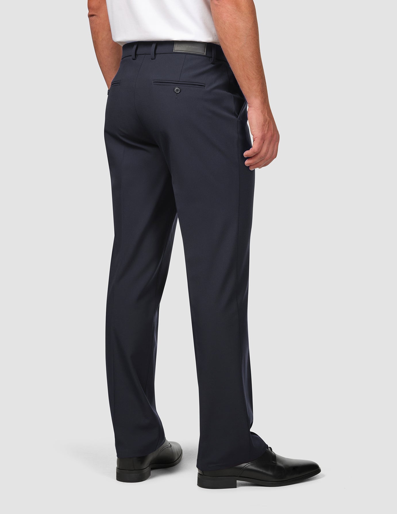 Essential Suit Pants Relaxed Fit Midnight Blue | SHAPING NEW TOMORROW Essential Suit Pants Relaxed Fit Midnight Blue | SHAPING NEW TOMORROW