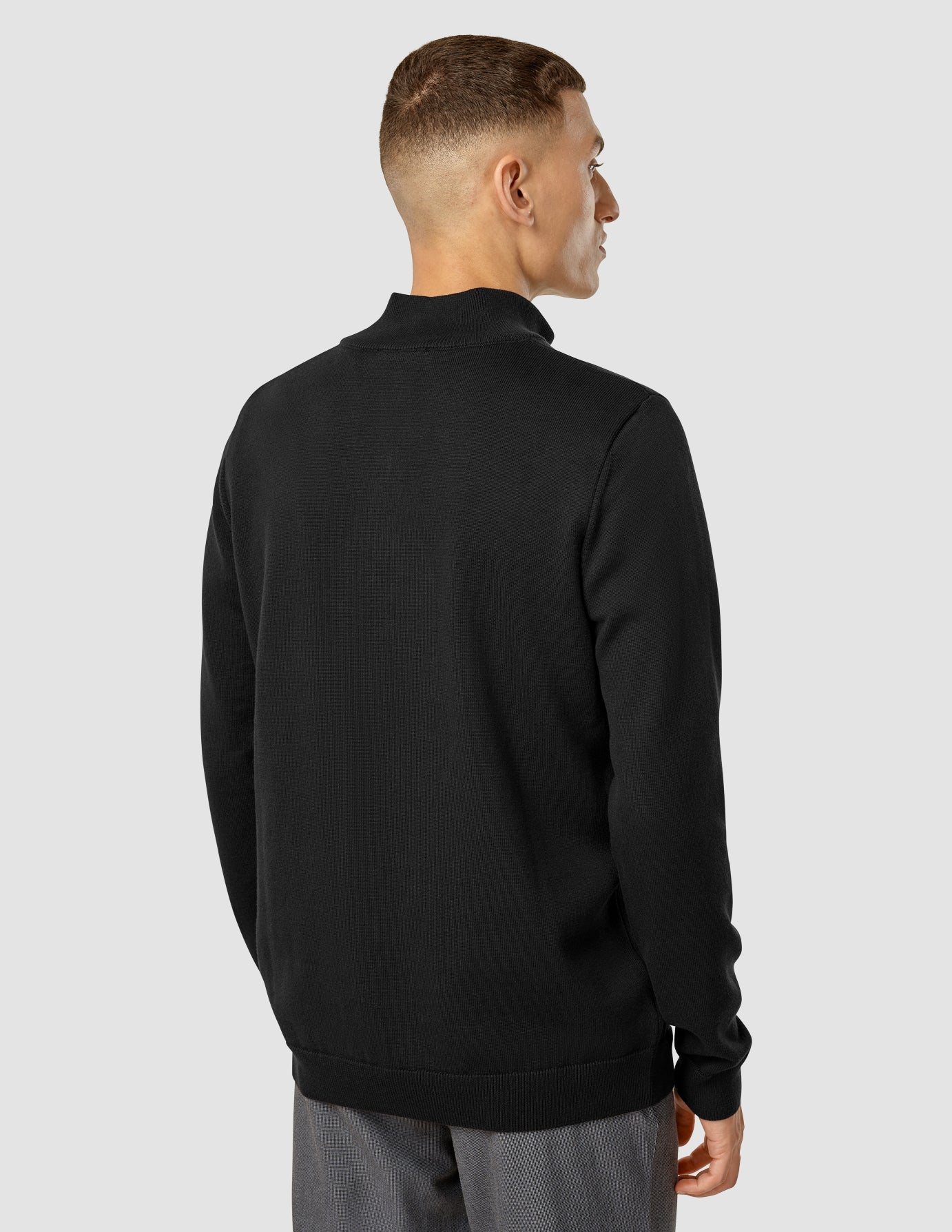Everyday Knit Half Zip Black | SHAPING NEW TOMORROW