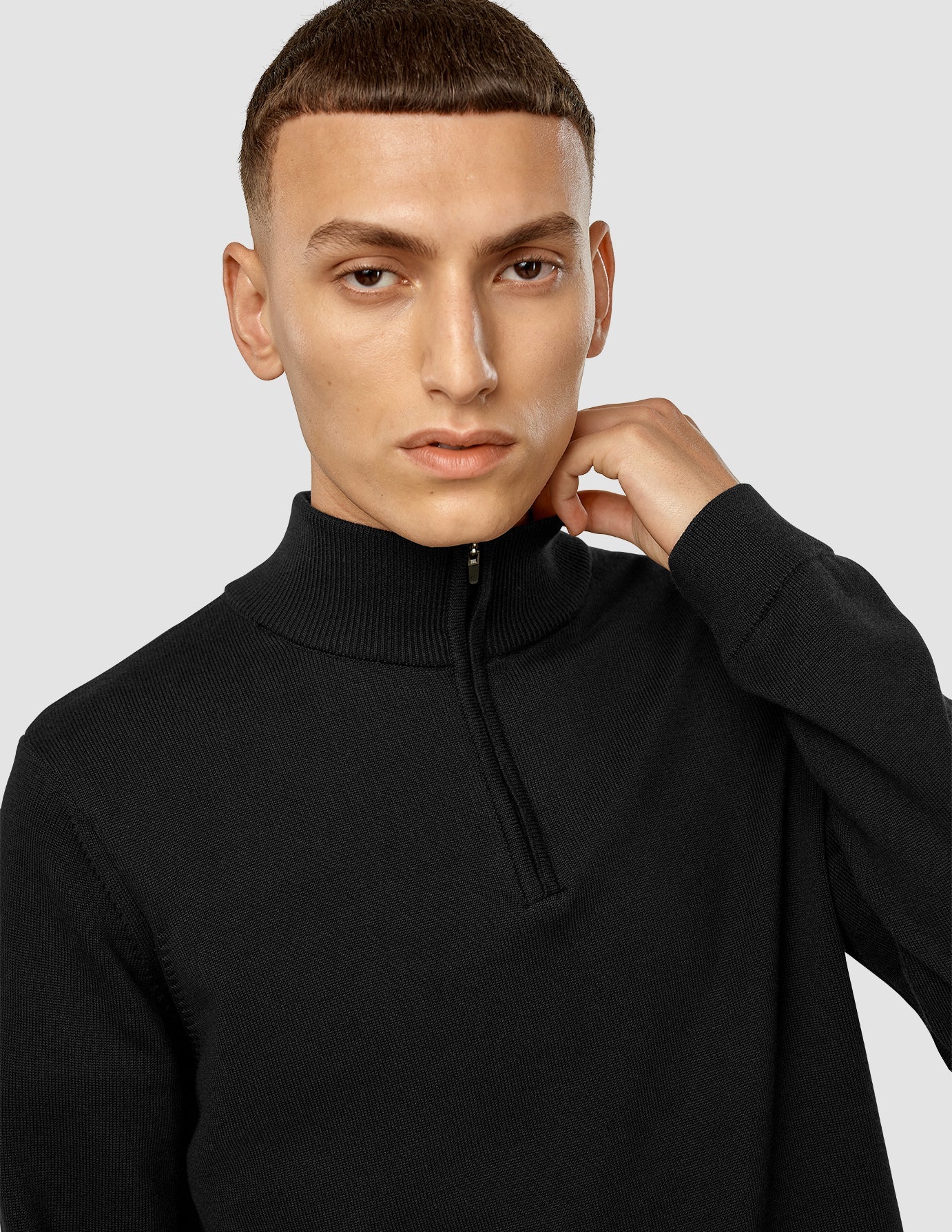 Everyday Knit Half Zip Black | SHAPING NEW TOMORROW
