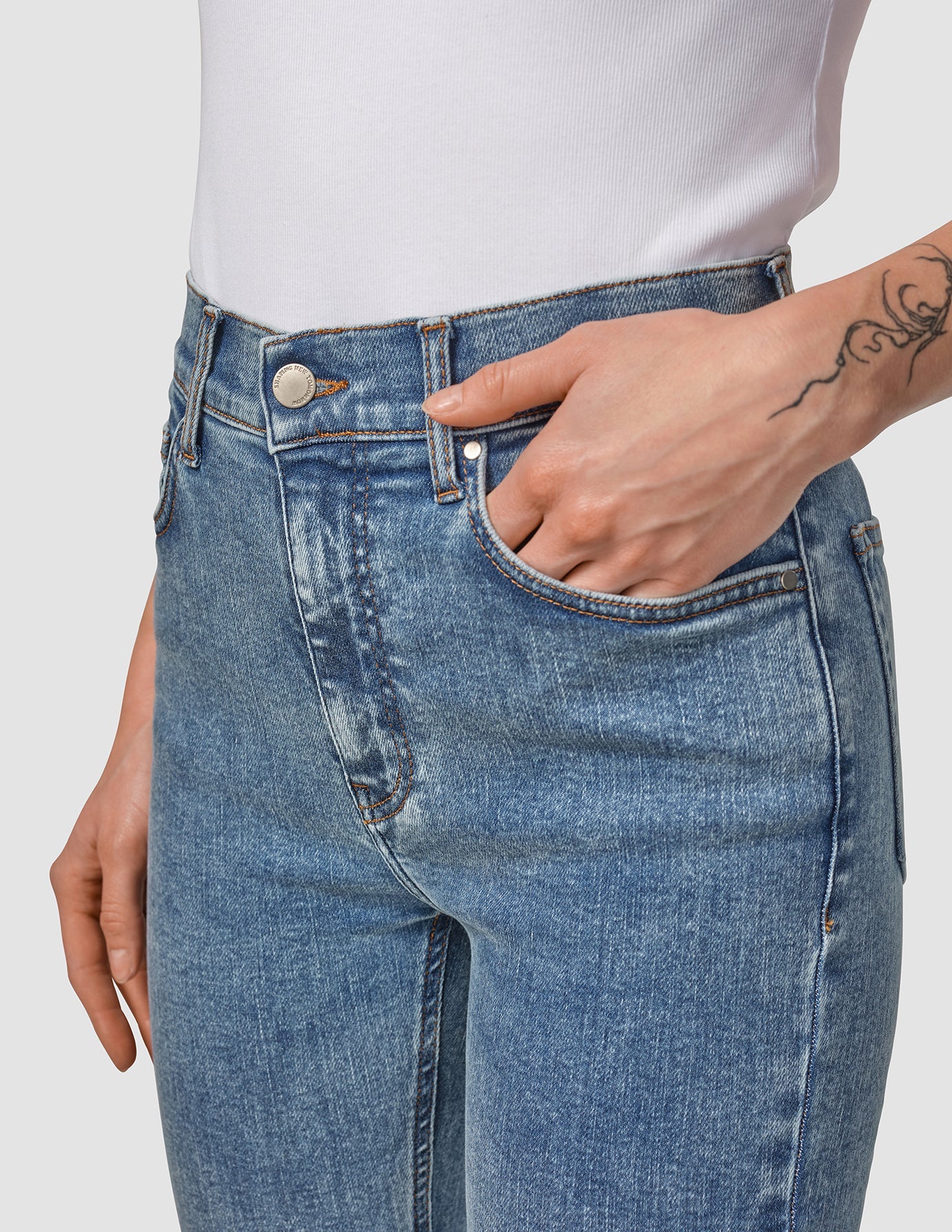 Sculpt Jeans Slim Snow Blue Wash