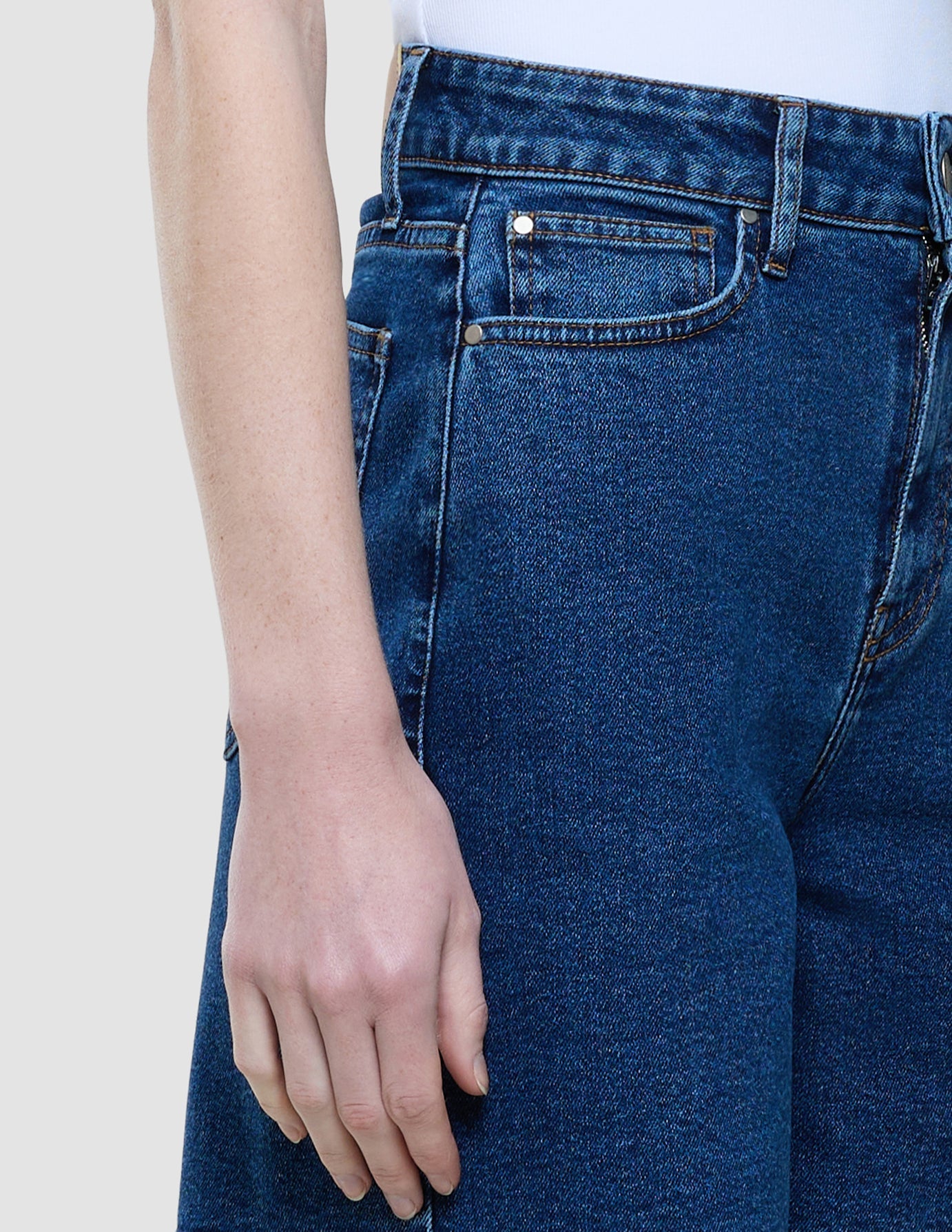 Women Classic Denim Shorts Medium Blue