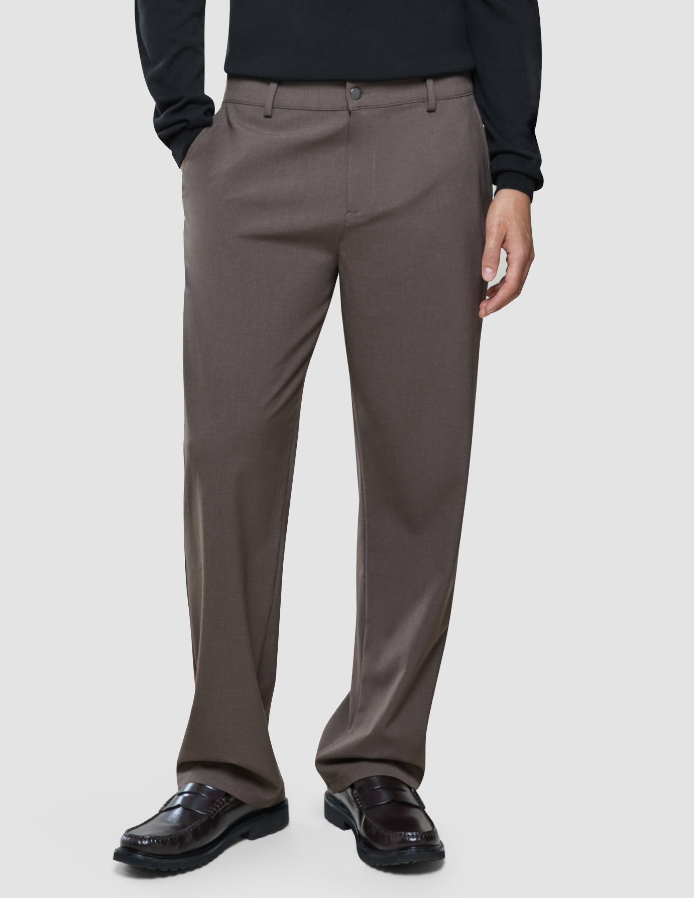 Ease Pants Relaxed Fit Mocha