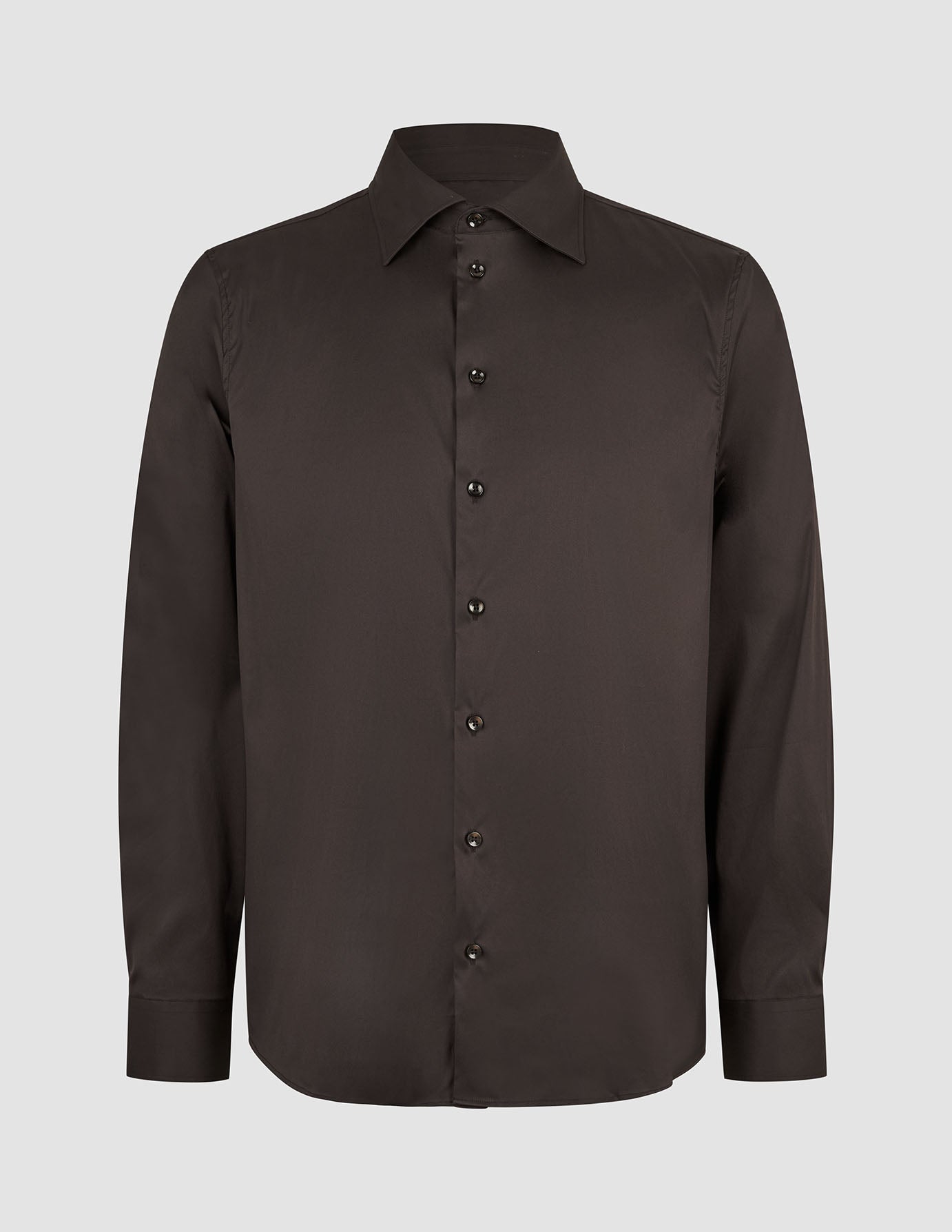 Elevated Shirt Regular Dark Brown, a long-sleeved dark brown button-down shirt with a standard collar, crafted in an elevated Scandinavian design.