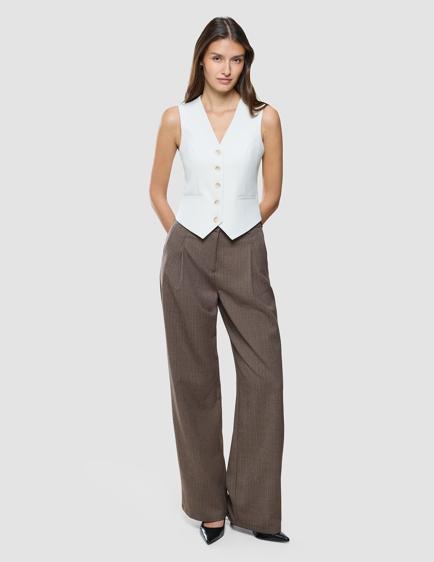 Women Essential Short Vest Off White