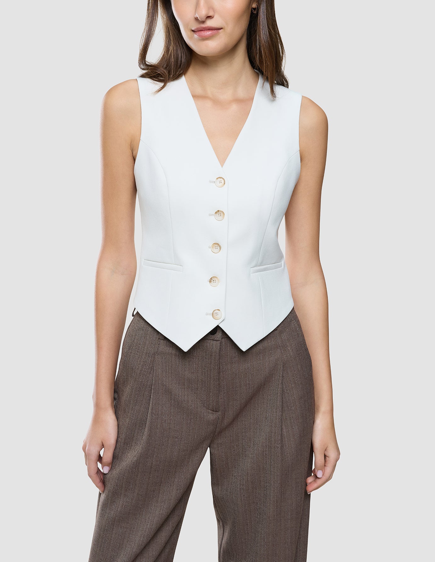 Women Essential Short Vest Off White
