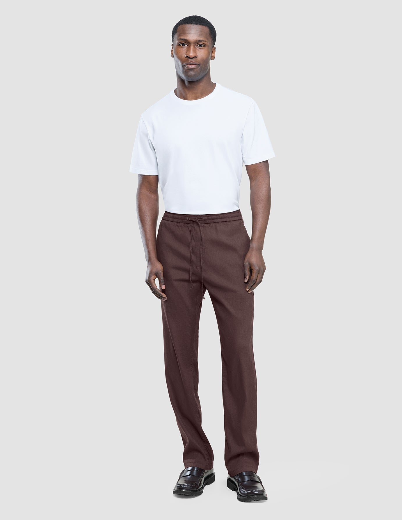Refined Linen Pants Dark Brown | SHAPING NEW TOMORROW