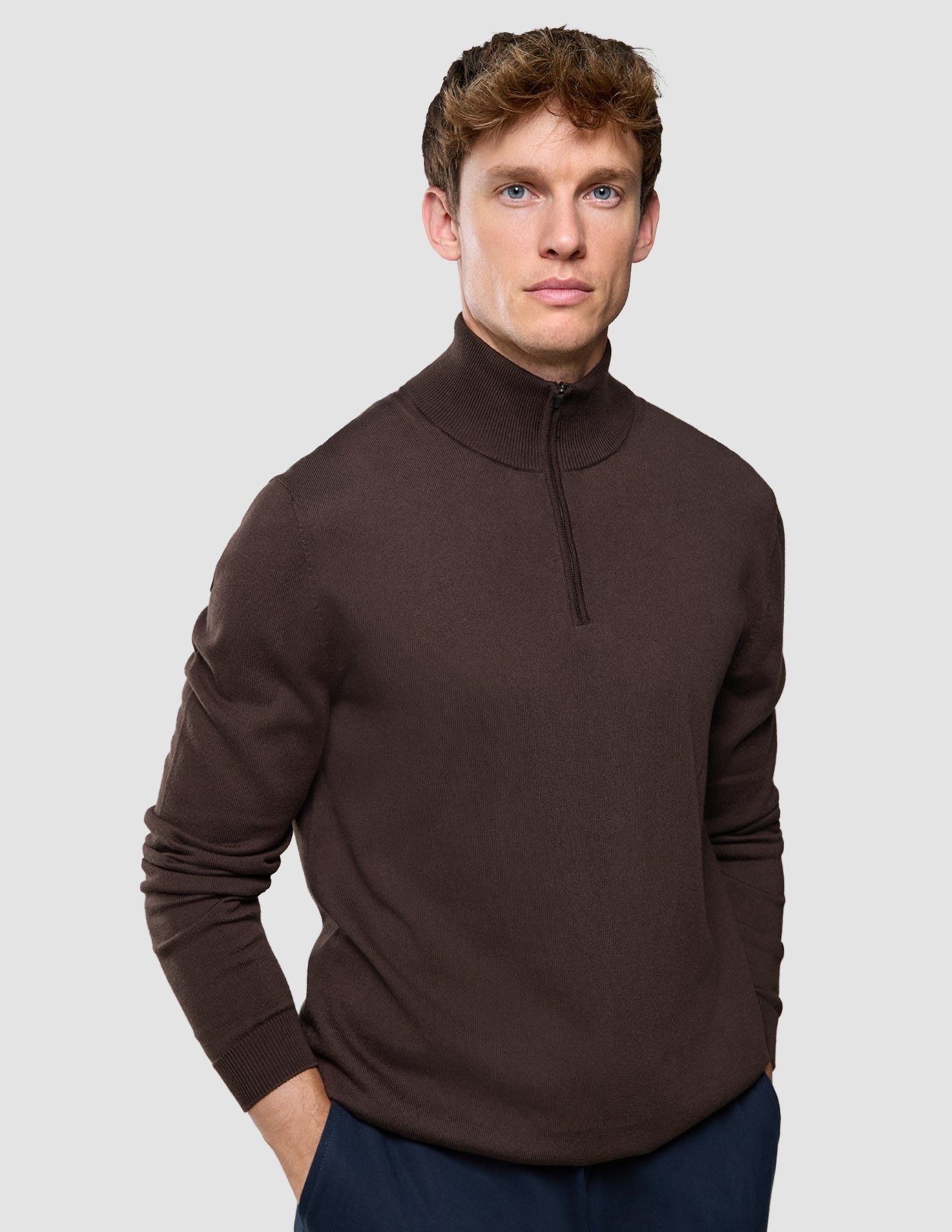 Seamless Core Knit Half Zip Dark Brown