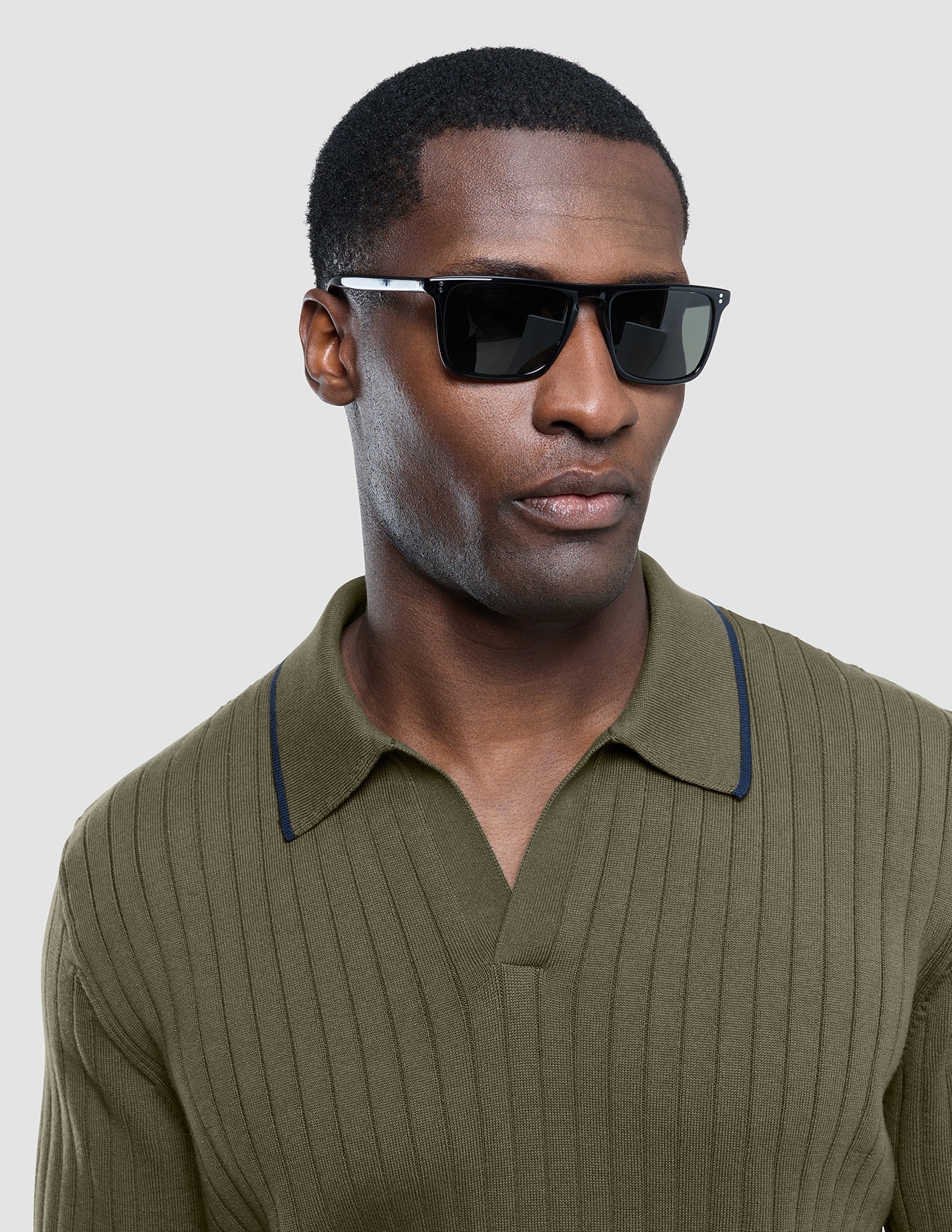 V-Neck Knit Short Sleeve Polo Green Night